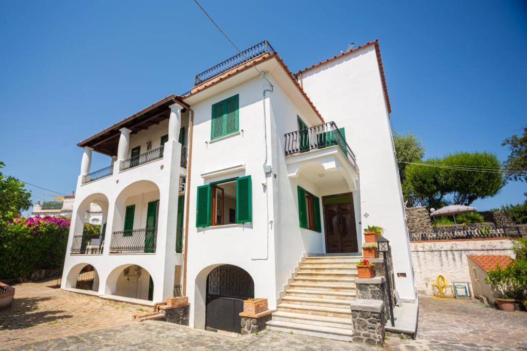 Villa Rosa Rooms อีสเกีย ภายนอก รูปภาพ